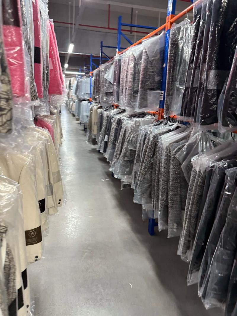 女装批发案例分析：精准定位，销量倍增